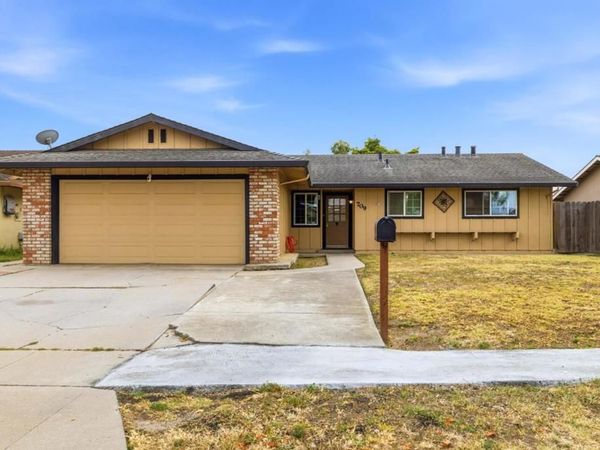 709 Colton Drive, Salinas, CA 93907