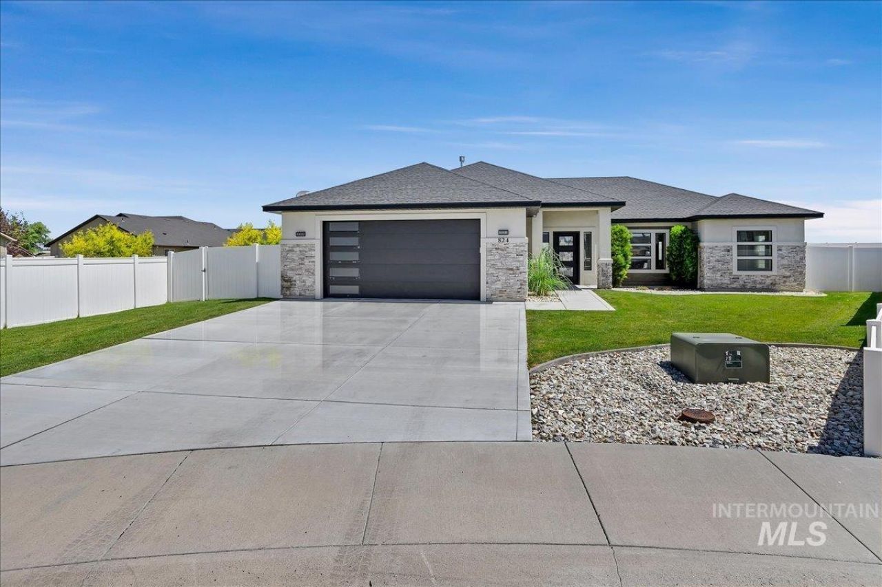 824 Owl Court, Jerome, ID 83338 Main Photo
