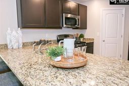 404 Fairfax Street  photo 4