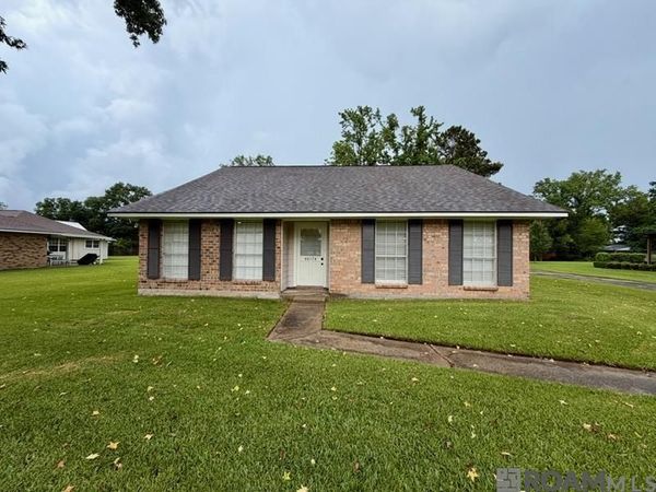 40174 Alise Ave, Prairieville, LA 70769