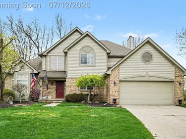 23939 Stony Creek Drive, Farmington Hills, MI 48336