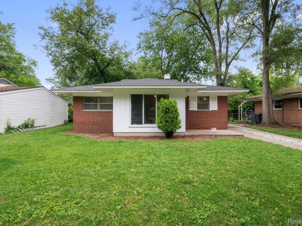 21920 Morton Street, Oak Park, Mi 48237