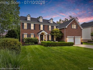 3095 Hidden Timber Drive, Orion Twp, MI 48359