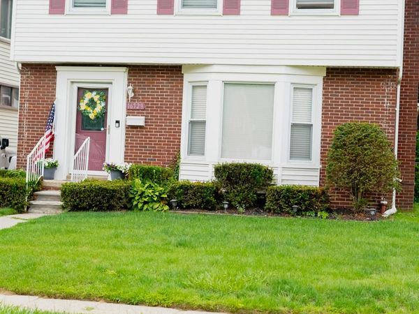 16729 Glastonbury Road, Detroit, Mi 48219