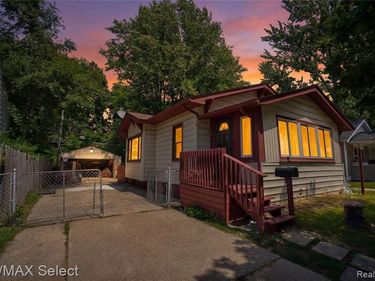 4233 Menton Street, Flint, MI 48507