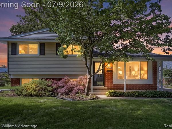 35838 Canyon Drive, Westland, MI 48186
