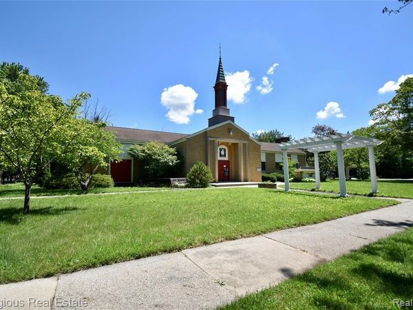 3736 Mackinaw Street , Saginaw, MI 48602