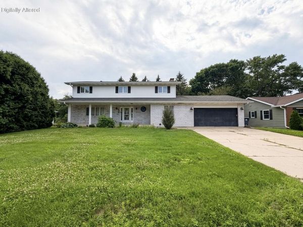 422 28th STREET S, La Crosse, WI 54601