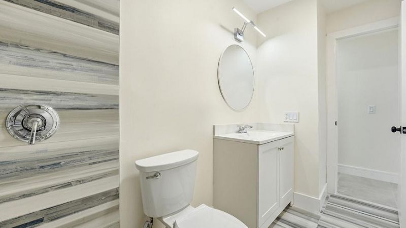 21020 Highland Lakes Boulevard, Miami, FL 33179 Photo