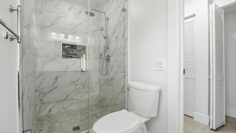 21020 Highland Lakes Boulevard, Miami, FL 33179 Photo