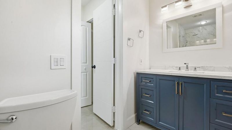 21020 Highland Lakes Boulevard, Miami, FL 33179 Photo