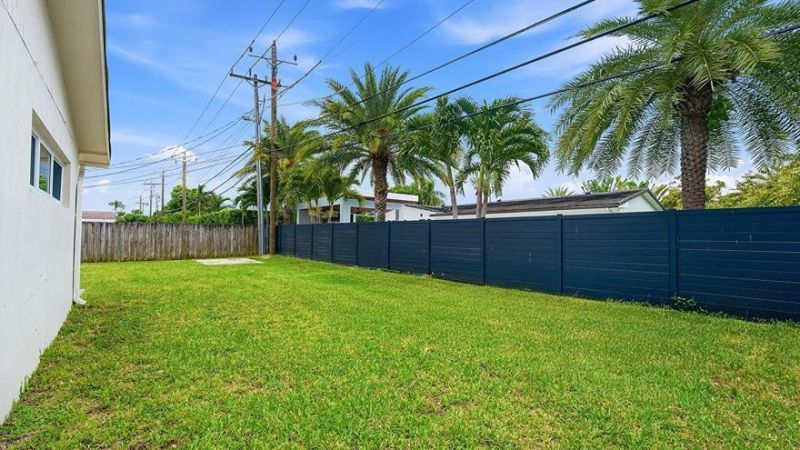 21020 Highland Lakes Boulevard, Miami, FL 33179 Photo