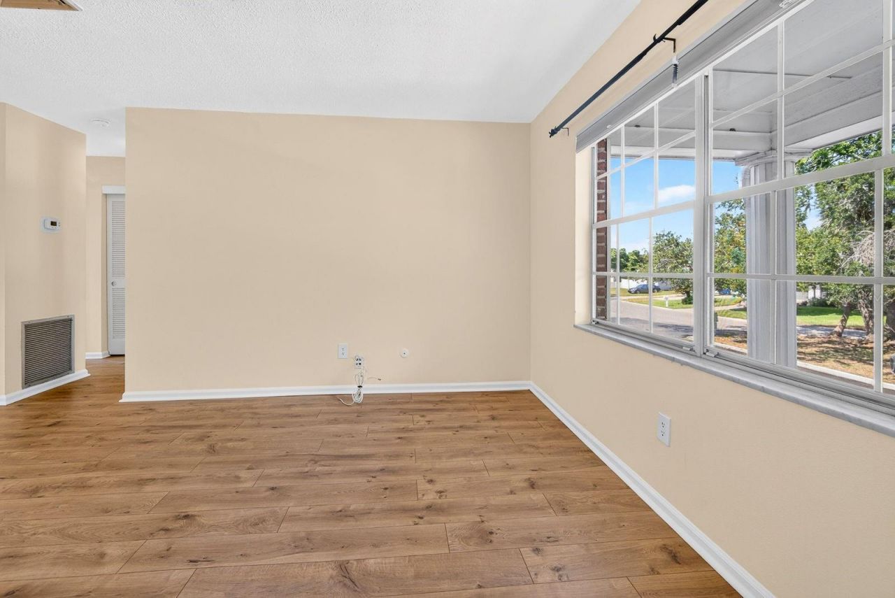 4507 9th Street W, Unit D6, Bradenton, FL 34207 Photo