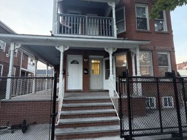 18-20 Fremont, Unit 1, Springfield, MA 01105