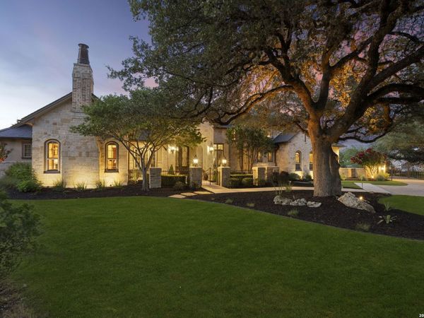 185 River Crossing, Boerne, TX 78006