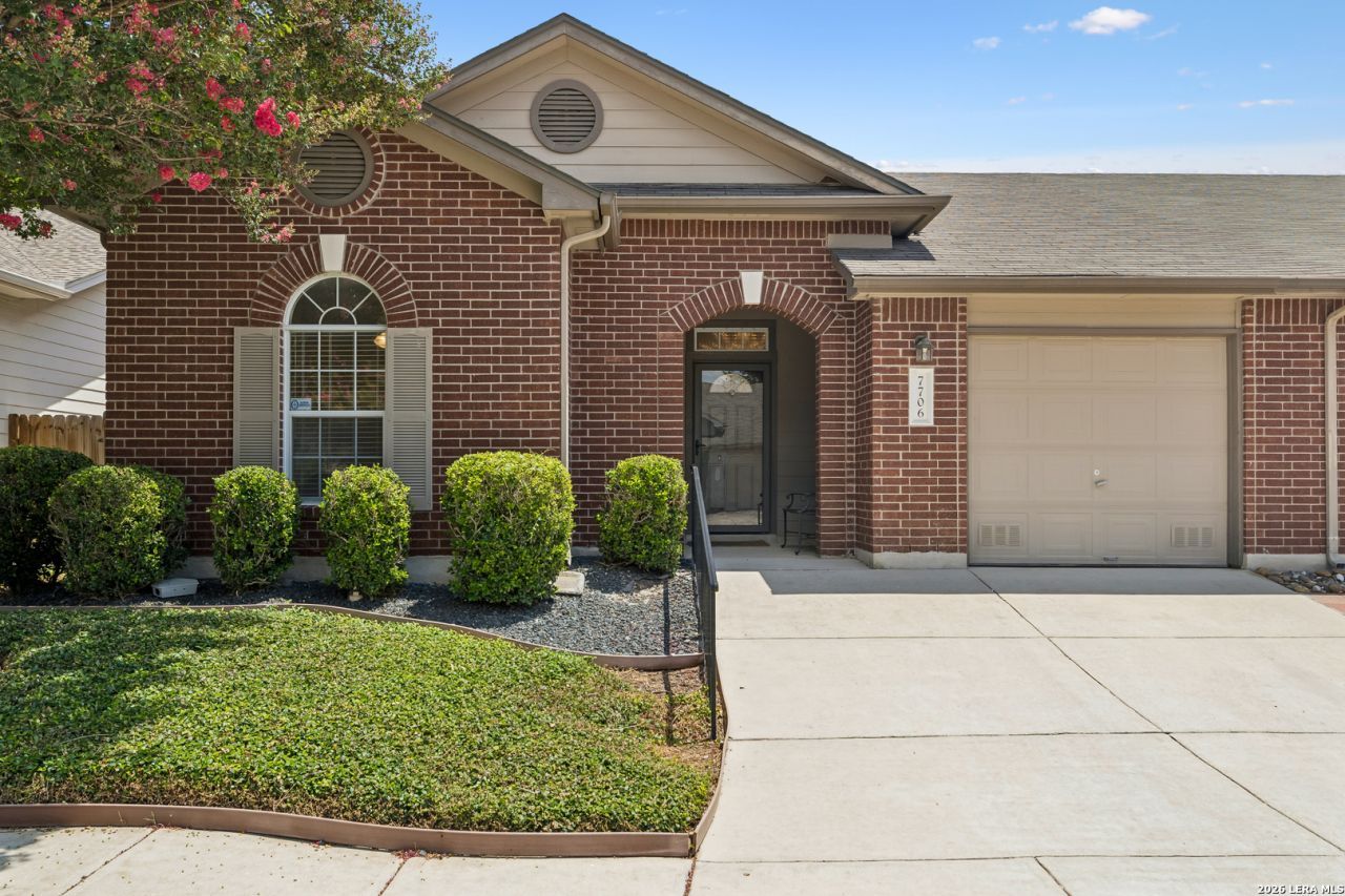 7706 Wexford Rdg, San Antonio, TX 78240 Main Photo