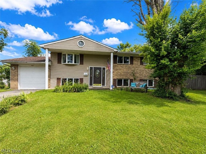 5019 Comstock Drive, Columbus, OH 43232 Photo 13