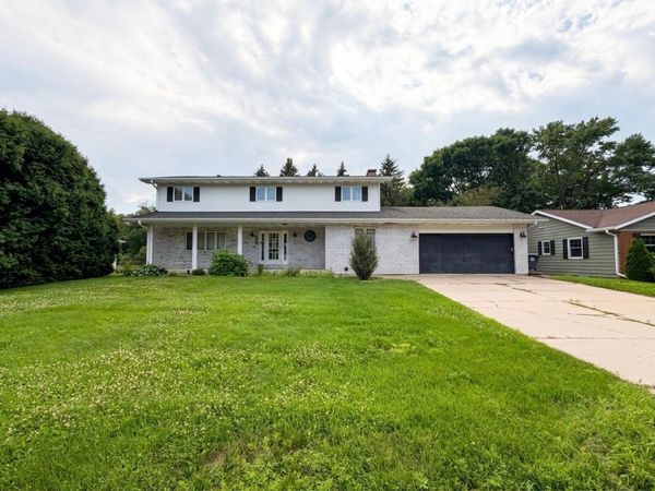 422 28th Street S, La Crosse, WI 54601
