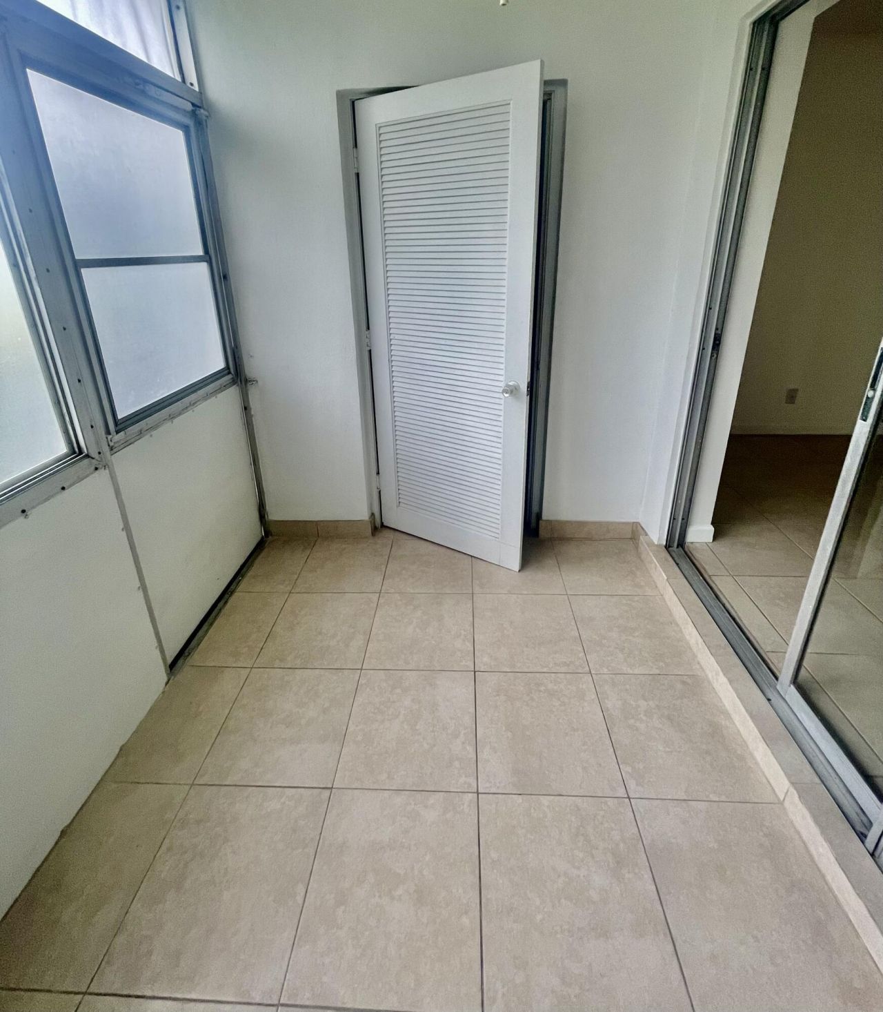 2521 Emory Drive W, Unit F, West Palm Beach, FL 33415 Photo