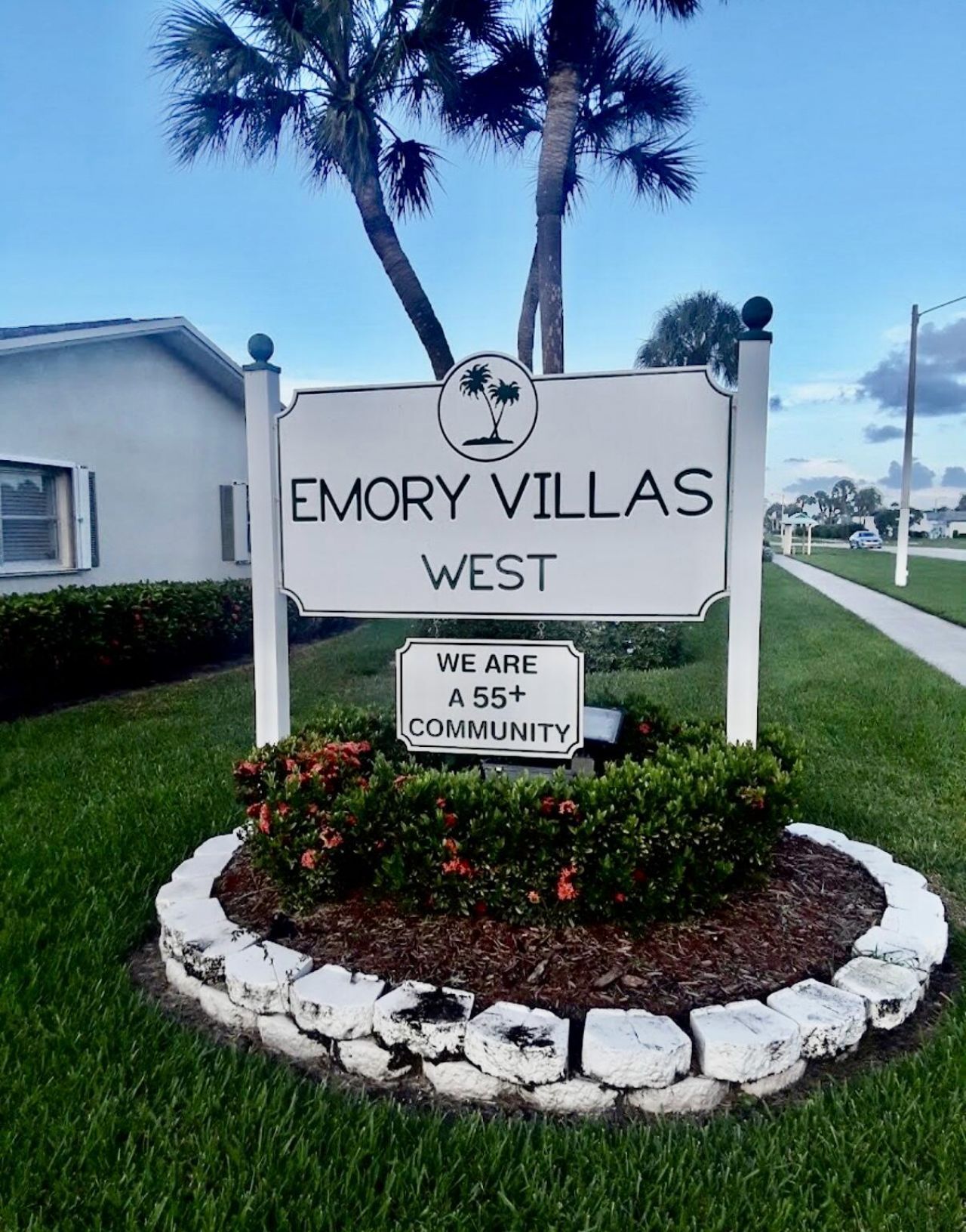 2521 Emory Drive W, Unit F, West Palm Beach, FL 33415 Photo
