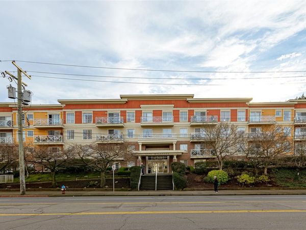 1371 Hillside Ave , Unit #PH 10, Victoria, BC V8T 2B3