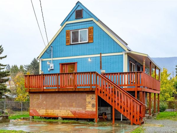 84 Lakeview Ave , Lake Cowichan, BC V0R 2G0
