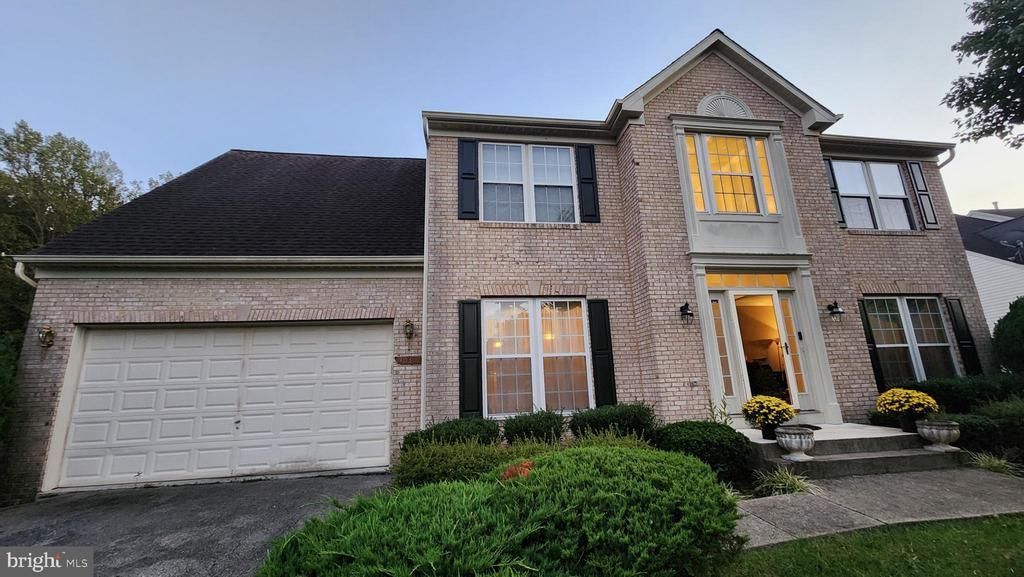 10307 KEEPSAKE LANE , UPPER MARLBORO, MD 20772