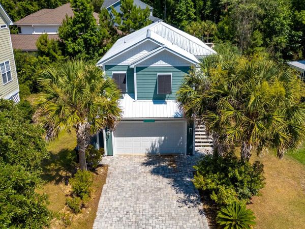 29 Sandlapper Way, Pawleys Island, SC 29585