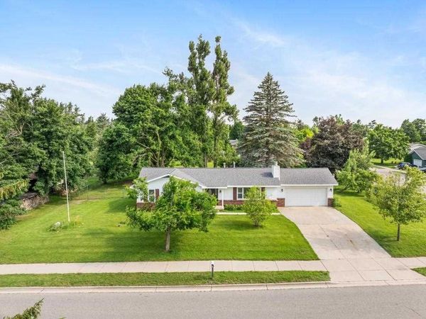1025 Atkins Road, Petoskey, MI 49770