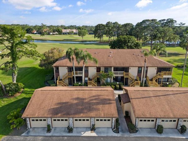 5753 AVISTA DRIVE , SARASOTA, FL 34243
