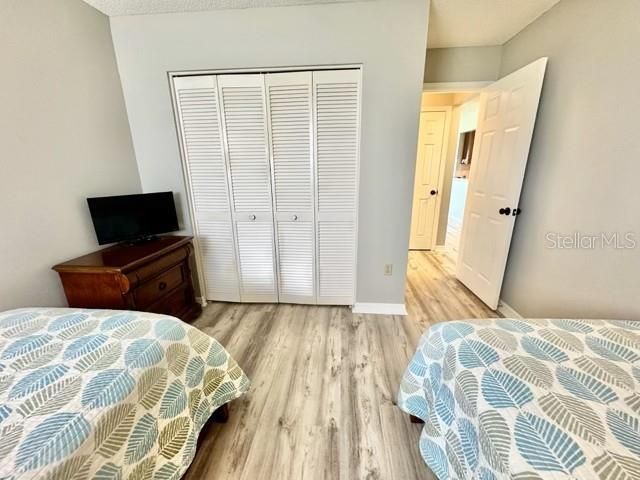 5753 Avista Drive , Sarasota, FL 34243 Photo