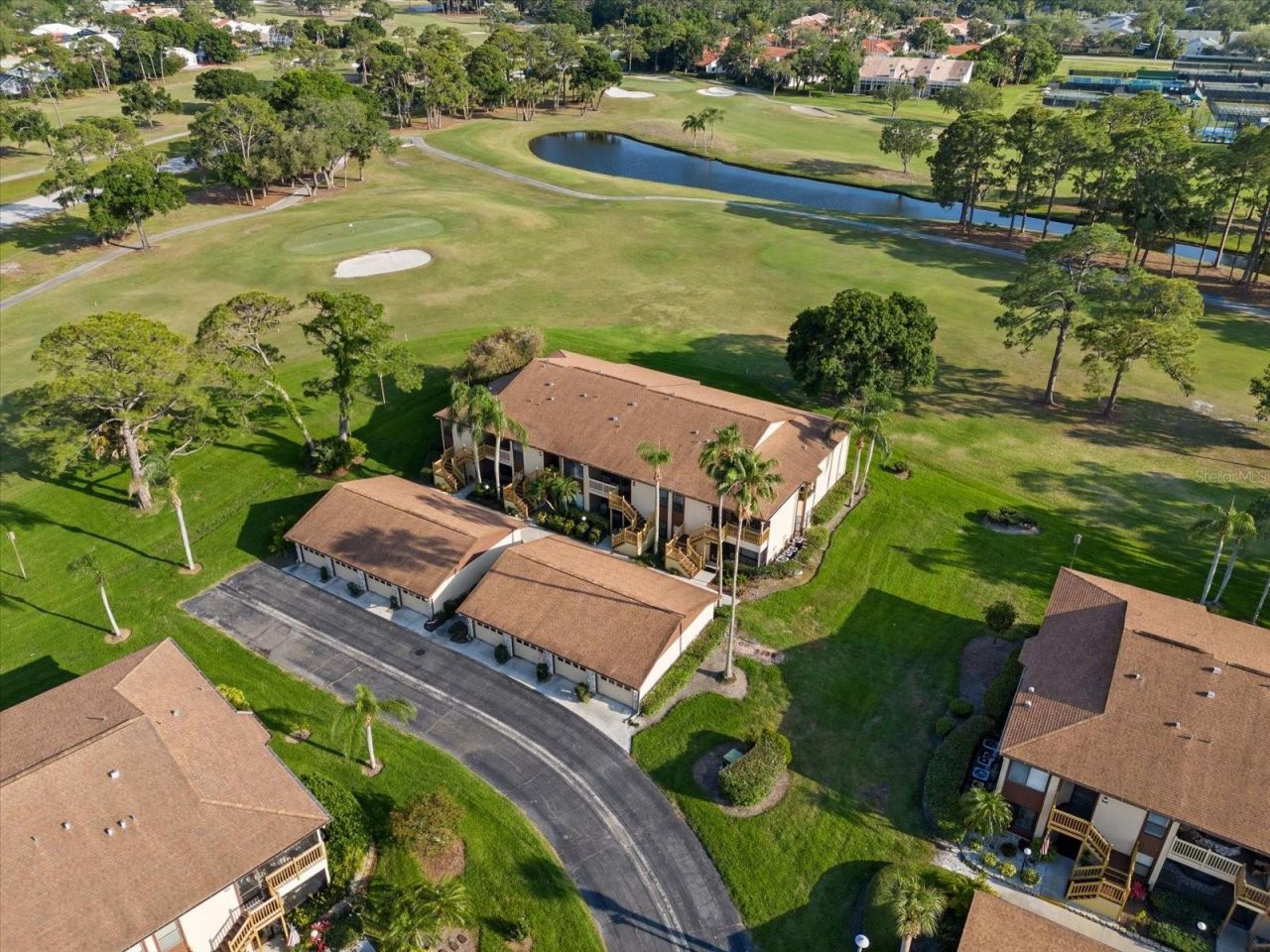 5753 Avista Drive , Sarasota, FL 34243 Photo