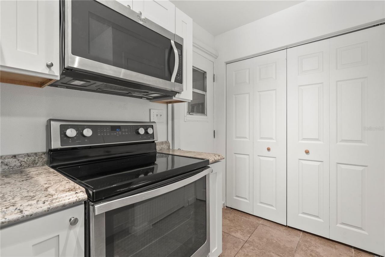 1016 Spring Meadow Drive , Unit 12, Kissimmee, FL 34741 Photo