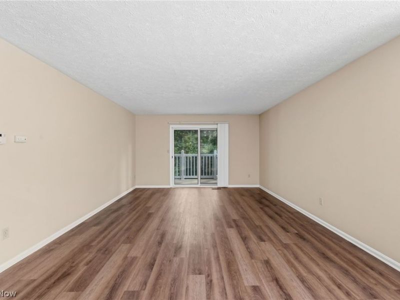 361 Village Pointe Drive, Unit 2B, Akron, OH 44313 Photo 13