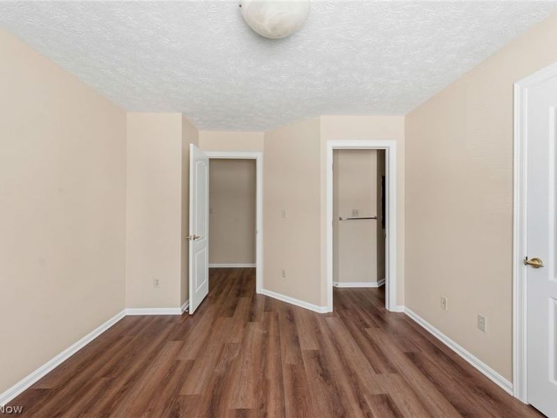 361 Village Pointe Drive, Unit 2B, Akron, OH 44313 Photo 26
