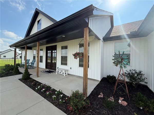 600 Madison 7353 , Hindsville, AR 72738