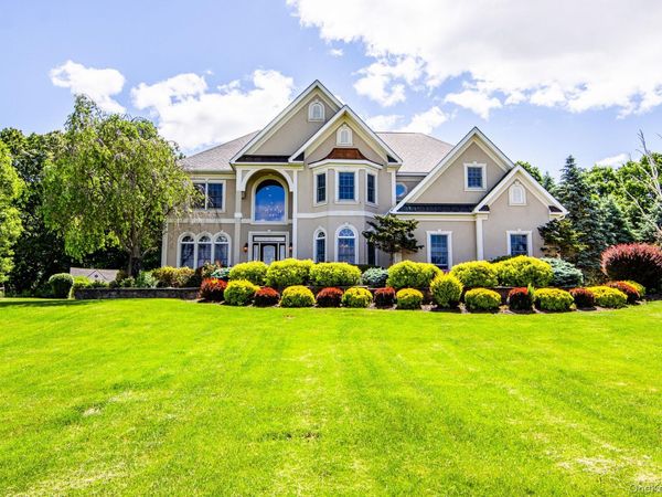 17 Dorian Way, Campbell Hall, NY 10916
