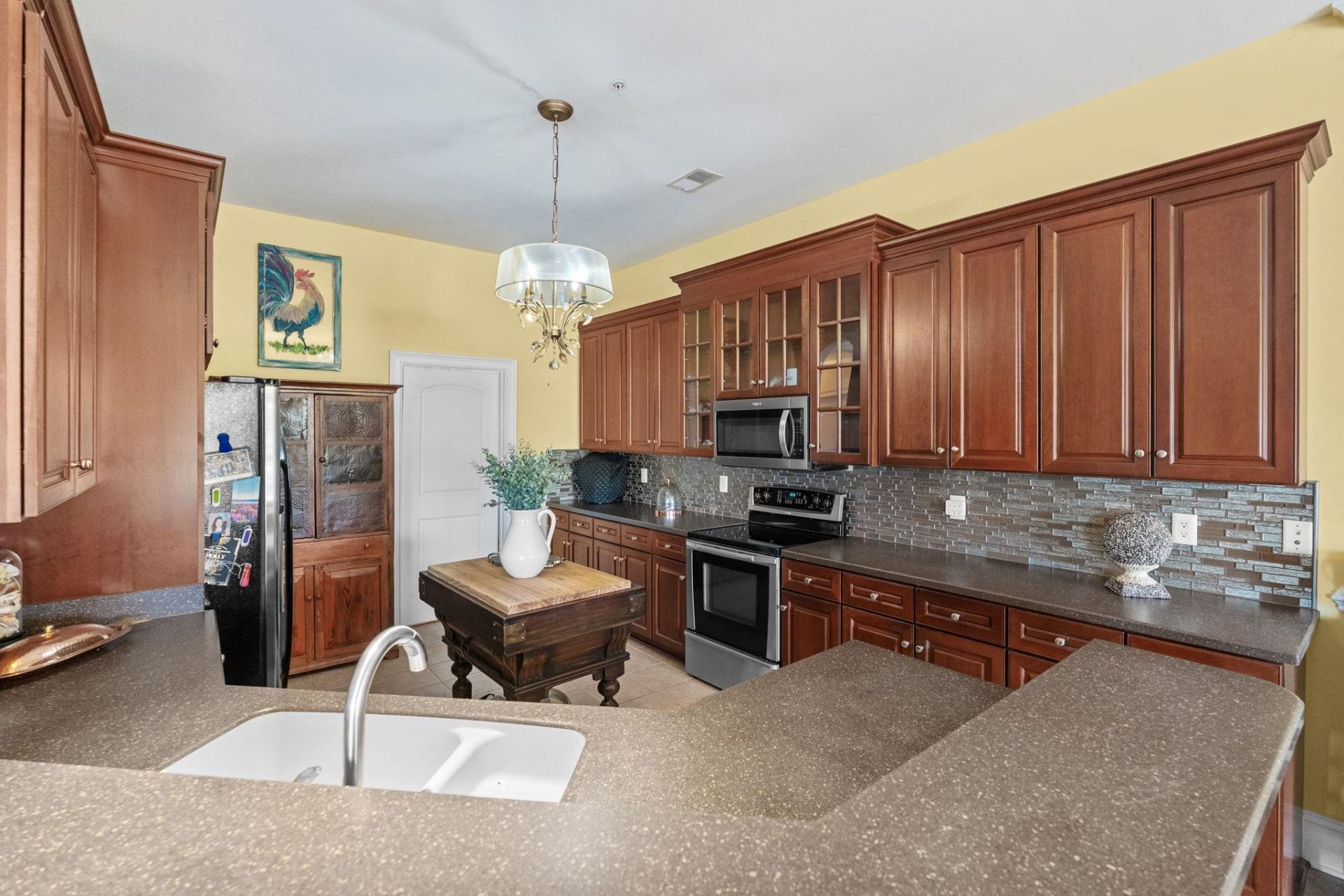 249 Venice Way Photo 29