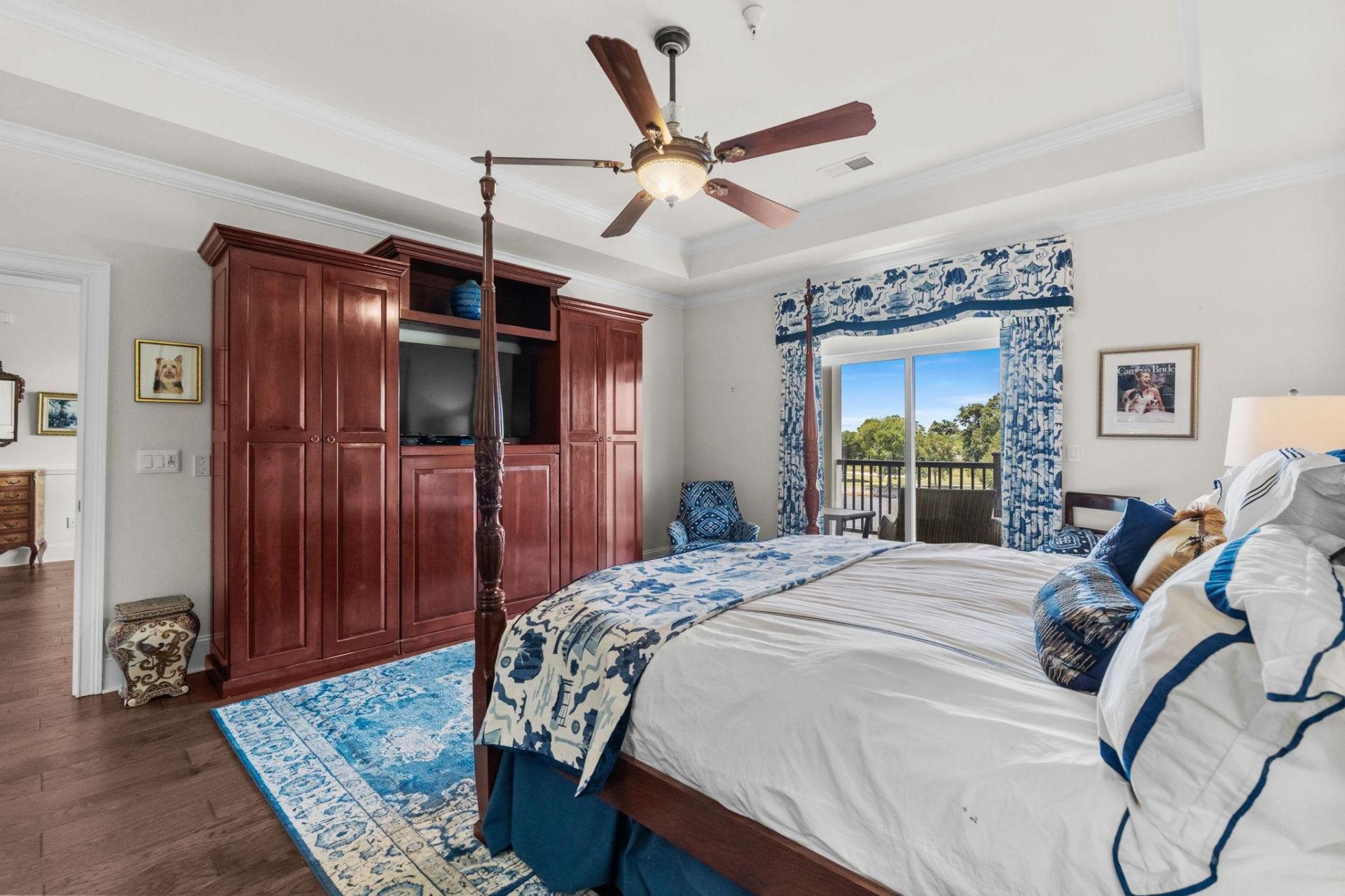 249 Venice Way  Photo 32