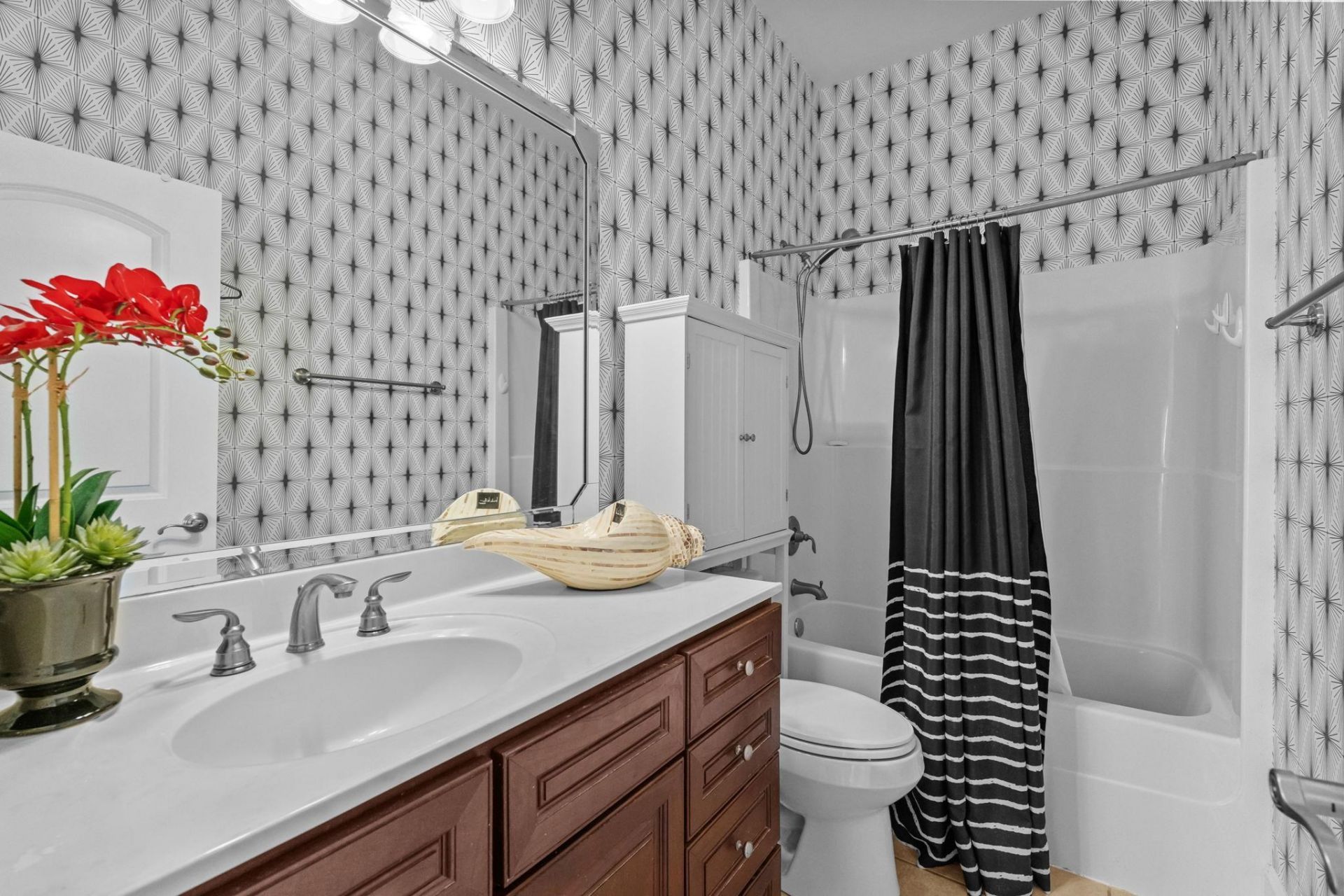 249 Venice Way  Photo 44