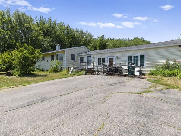 784 Portland Street, Rochester, NH 03868