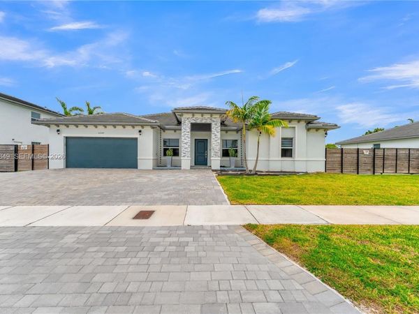 21100 SW 127th Pl, Miami, FL 33177