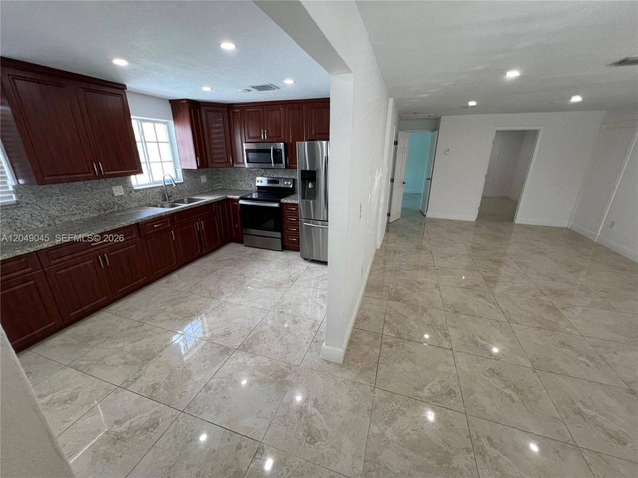 4365 W 1st Ave , Unit 1, Hialeah, FL 33012 Photo