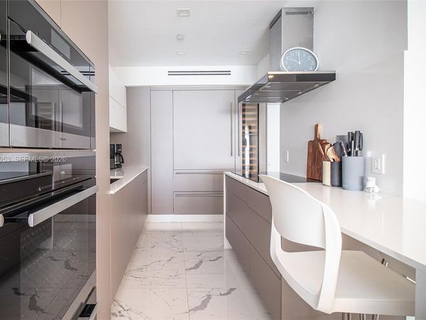 17375 Collins Ave , Unit 701, Sunny Isles Beach, FL 33160