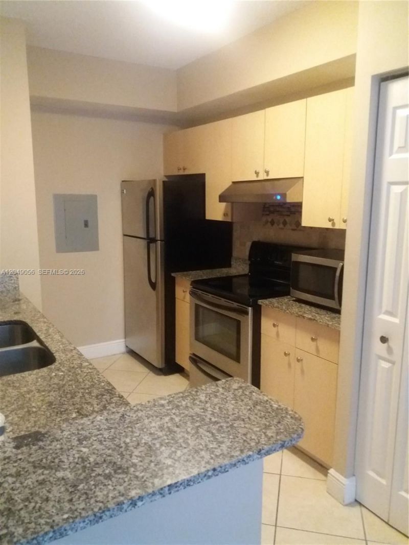 2442 Centergate Dr , Unit 101, Miramar, FL 33025 Photo