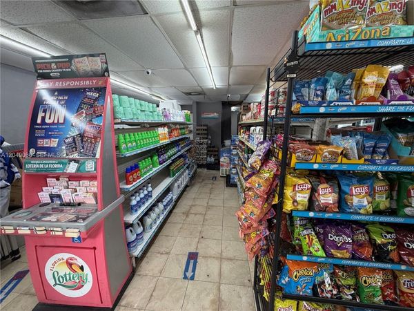 4980 NW 22nd Ave , Miami, FL 33142