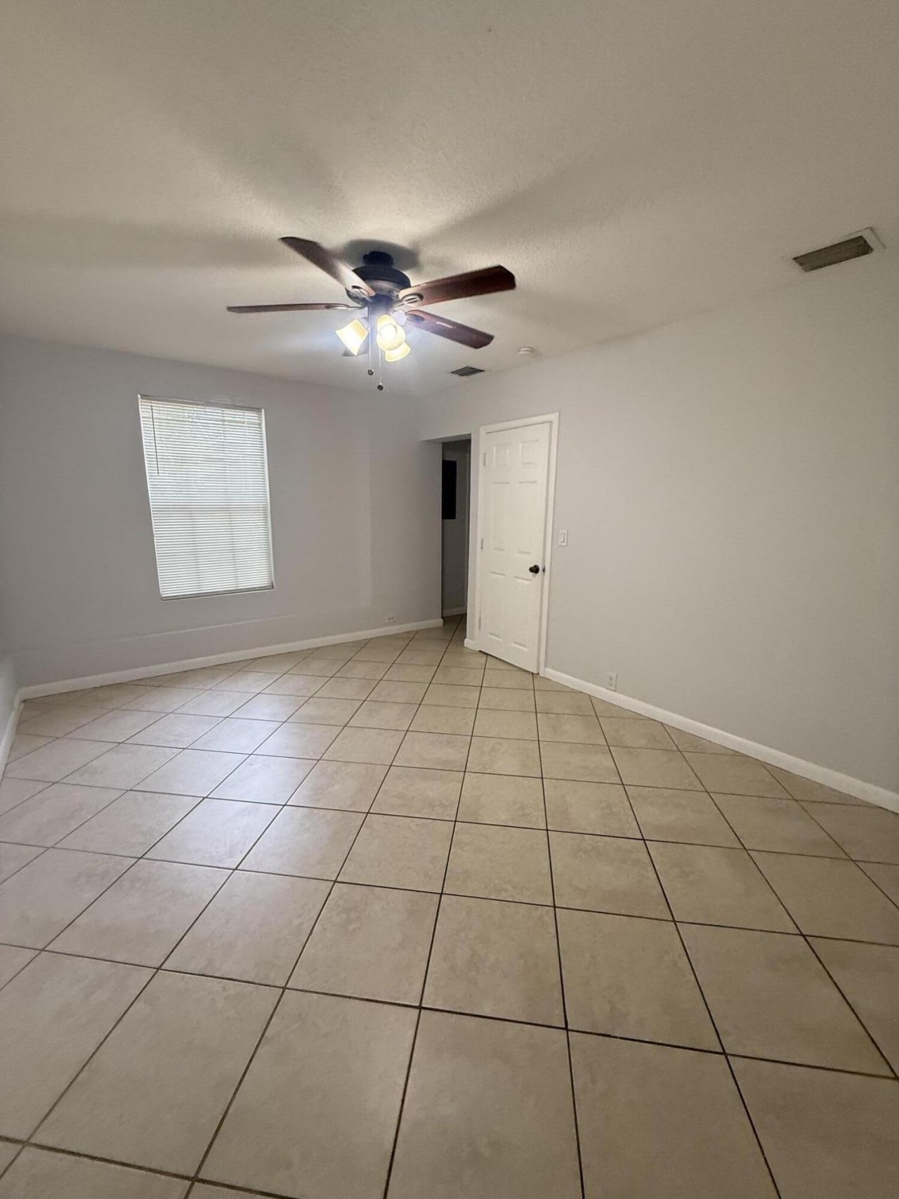 817 S B Street, Lake Worth Beach, FL 33460 Photo