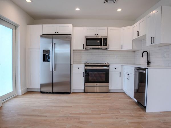 238 SE 1st Avenue, Unit 5, Delray Beach, FL 33444