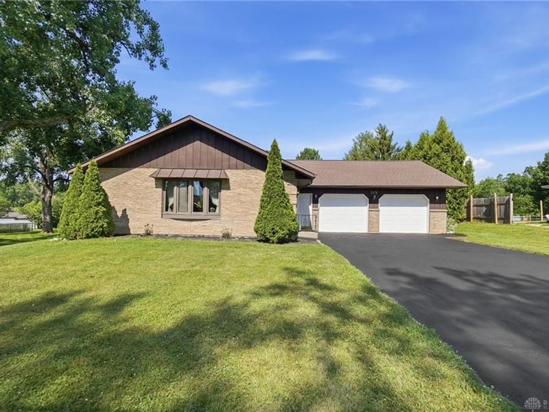 7579 Downing Street, Butler Township, OH 45414 Photo 2