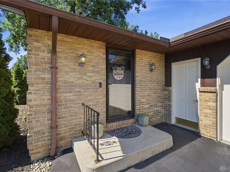 7579 Downing Street, Butler Township, OH 45414 Photo 4